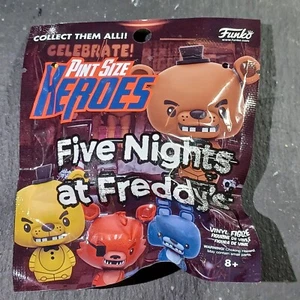 Five Nights at Freddy's PINT SIZE Heroes FUNKO Mystery Mini Bag NEW BOX-21 - Picture 1 of 2