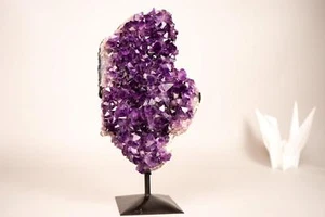 Racimo de amatista púrpura de alta calidad con formación de estalactitas florales - 8 lb - Imagen 1 de 10
