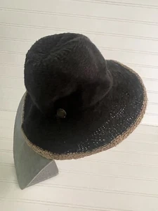 Sombrero de ala tejida talla única Shihreen para mujer mezcla de algodón negro tostado - Imagen 1 de 8