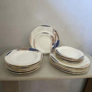Set 18 Daniel Hechter Knochen China KONZEPTE 6 EA Abendessen Salat Suppe abstrakt modern - Bild 1 von 17