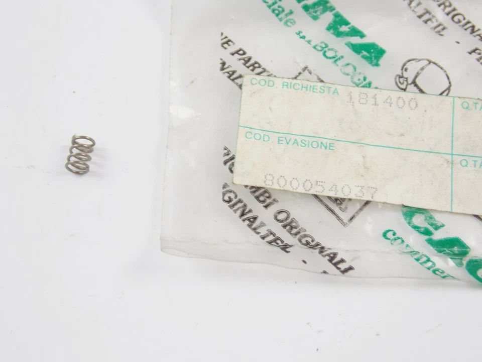 NOS OEM CAGIVA 1987-1988 CRUISER 125 | 1987 FRECCIA 125 VALVE SPRING 800054037 - Image 1 of 1