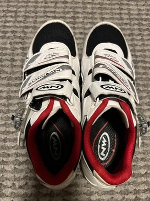 Zapato de ciclismo de montaña Northwave - para hombre talla US 9-EU 41,5 Foto 1 de 4