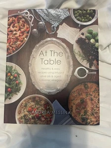 At The Table: Healthy & easy recipes using infused olive oil NEW - Bild 1 von 4