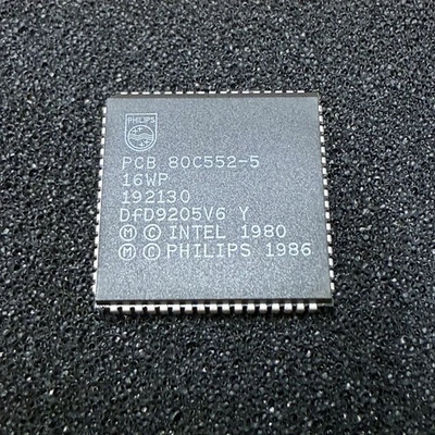 Philips Single-chip 8-bit microcontroller 80C552-5 PLCC-68 NEW - Image 1 of 3