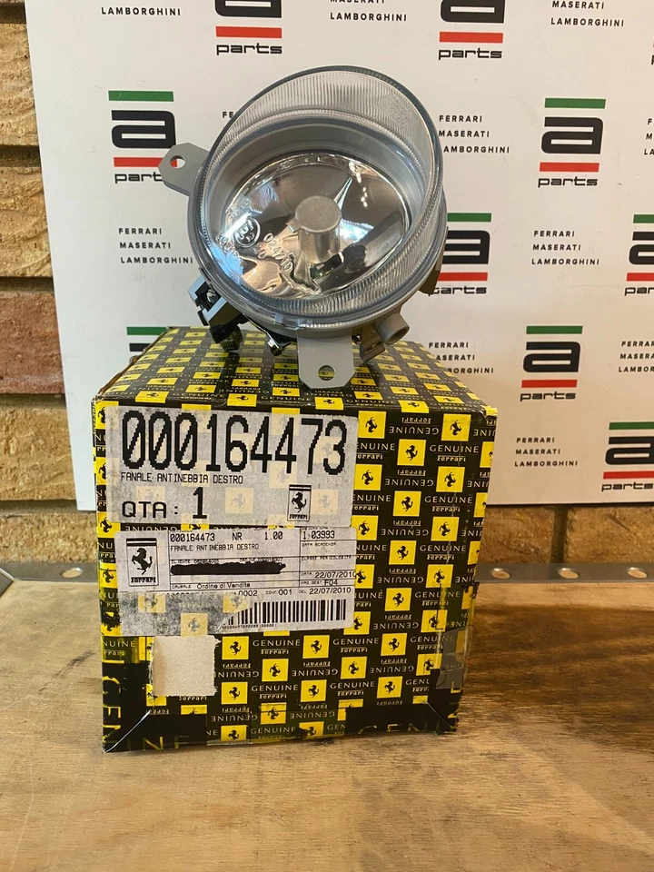 Faro antiniebla derecho Ferrari 512M 355 164473 Foto 1 de 1