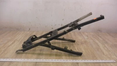 Honda VF750 V45 1983 Interceptor H1129-3) cuadro trasero sección de corte Foto 1 de 4