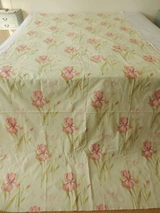 Harlequin Fabric Remnant 2.76mtr Large Scale Iris Flower Heavy Cotton Pale Green - Picture 1 of 17