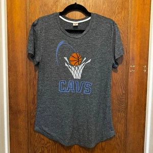 Camicia donna grande grigia NBA anni 90 Homage retrò Cleveland Cavs Cavaliers usata in ottime condizioni - Foto 1 di 6
