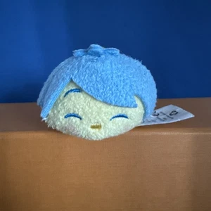 Disney Tsum Tsum Mini Plush Joy from Inside Out - Picture 1 of 3