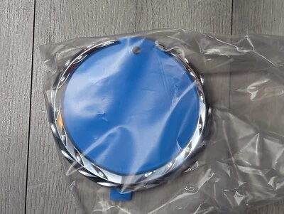 Cadillac SRX XTS 2013-2016 parrilla delantera cromada emblema corona nuevo OEM 20971940 Foto 1 de 4