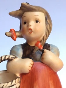 SCHMID HUMMEL "SWEETHEART" 2ND EDITION ORNAMENT 1984 - Picture 1 of 6