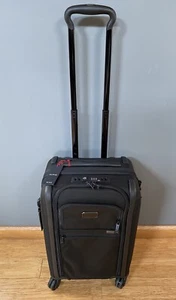 Tumi Alpha International Expandable 4 Wheeled Carry-On 117154-1041 Luggage - Picture 1 of 9