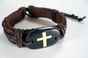 Vergebenes Kreuz Armband verstellbar gemacht - Bild 1 von 4