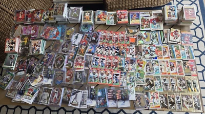 Caja grande de tarifa plana llena de fútbol americano estrella de béisbol y tarjetas de radiocontrol fútbol #5 Foto 1 de 4