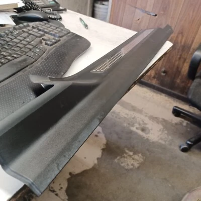 Pontiac G8 2008-2009 panel de desgaste del pasajero delantero derecho OEM P/N 92211424 Foto 1 de 4