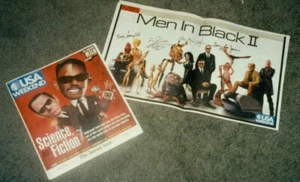 USA WEEKEND-MEN IN BLACK - TOMMY LEE JONES & WILL SMITH COVER + POSTER + LIL KIM - Picture 1 of 1