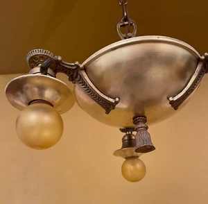 Vintage Light 1920s brass pan 3-ARM chandelier. - Picture 1 of 6