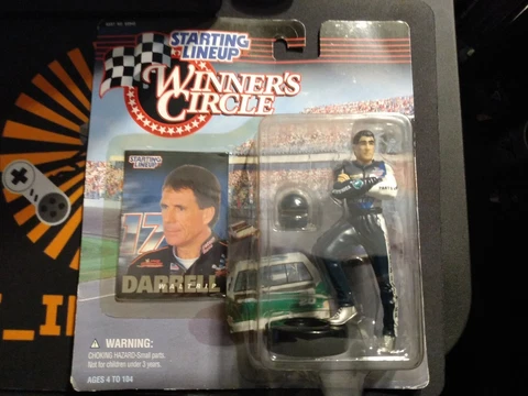 Vintage 1990s Starting LineUp SLU Nascar Figure & Card Darrell Waltrip Cover