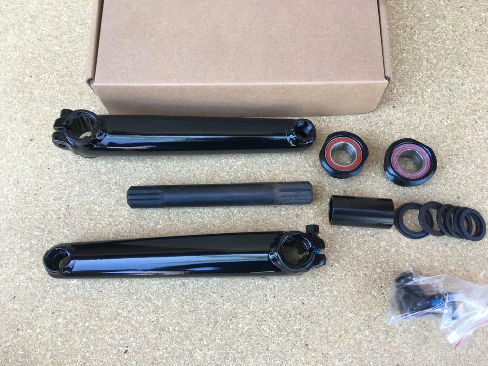 Nuevo Juego de bielas BMX negras 175 mm 3 piezas CR-MO 8T EURO BB 19 mm rodamientos sellados BICICLETA Foto 1 de 4