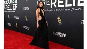 Fotos de moda alfombra roja de los premios Grammy 2025 - Foto impresa brillante 5x7 - Imagen 1 de 1