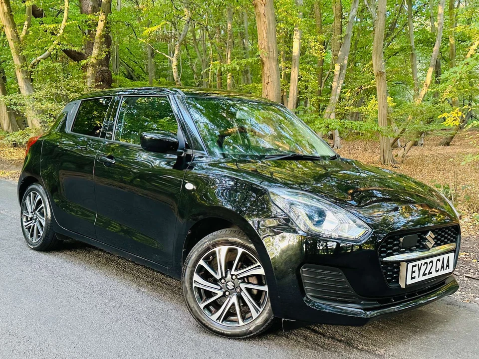 2022 Suzuki Swift 1.2 Swift SZ-l DualJet MHEV 5dr Hatchback Hybrid Manual - Image 1 of 4