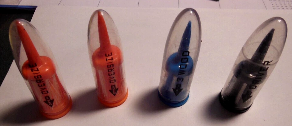 Brush-t Golf Tees Oversize - 4 brush tees - 2.4" height - Image 1 of 1