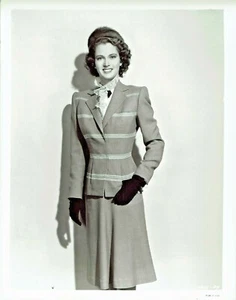 Foto vintage de Frances Rafferty - Imagen 1 de 2