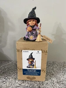 Jim Shore 5 Inch Smiling WITCH FIGUR - WELCOME THE MAGIC mit Box *gechipt* - Bild 1 von 7