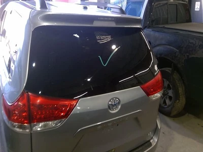 (LOCAL PICKUP ONLY) Trunk/Hatch/Tailgate Le Fits 11-20 SIENNA 954619 - Image 1 of 4