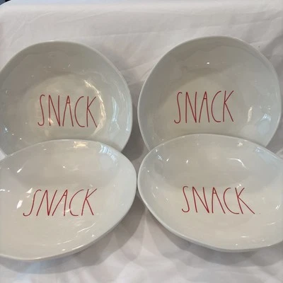 Conjunto de 4 tigelas de macarrão de melamina Rae Dunn lanche letras vermelhas coleção artesanal - Imagem 1 de 3