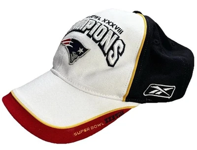 Sombrero Reebok Patriots Para Hombre Ajustable Blanco Azul Super Bowl XXXVIII Campeones NFL Foto 1 de 4