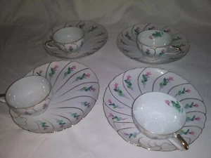 4 GiftCraft Snackteller Set mit Teetassen von Noritake, besetztes Japan weiß mit Gold - Bild 1 von 6