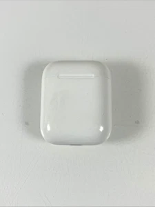 Apple AirPods With Charging Case - Model A2032 A2031 A1602 - MV7N2AM/A Original - Picture 1 of 3