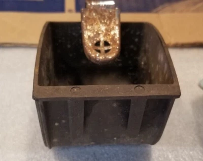 🔥1956 56 Cadillac Dash Ash Tray Insert Ashtray Sedan Coupe DeVille Eldorado🔥 - Image 1 of 4