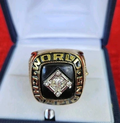 Anillo Campeonato Serie Mundial Cardenales de San Luis 1967 Foto 1 de 4