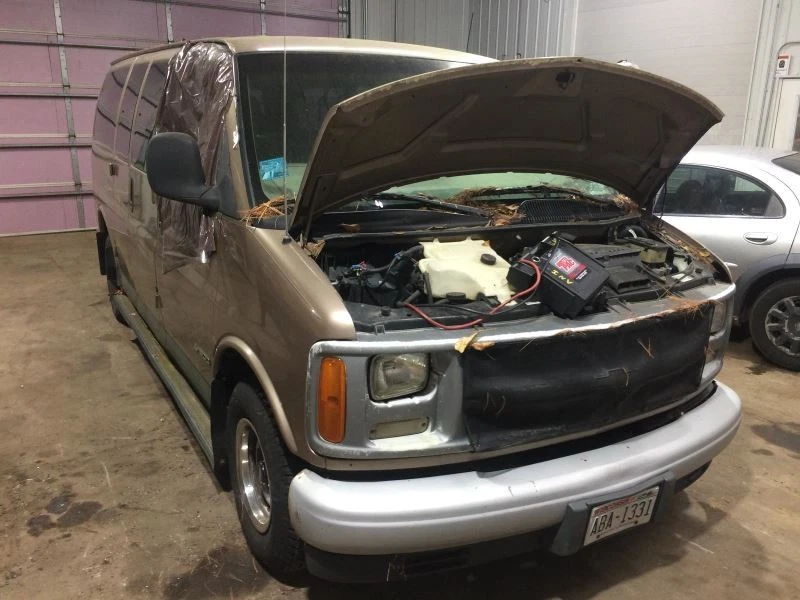 Eje trasero compatible con furgoneta 96-02 Express 1500 414077 Foto 1 de 4