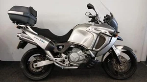 HONDA XL1000V ** 12 MONTH MOT - CRASH BARS - TOP BOX ** - Picture 1 of 18