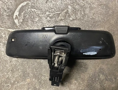 OEM | Rear View Mirror and Garage Door Transmitter GM 84350237 - Image 1 of 4