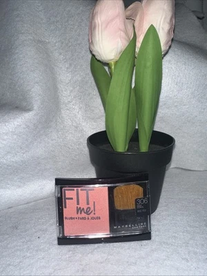 Maybelline New York Fit Me! Blush, Deep Coral, 0.16 Ounce - Image 1 of 4