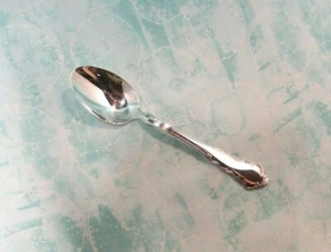 DRESDEN ROSE - ONE TEASPOON - Reed & Barton Silverplate - DRESDEN ROSE - Picture 1 of 2