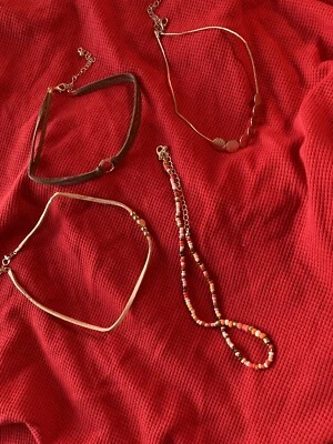 Лот из 4 Chokers ожерелья грязи бренд никогда не носил милый модный костюм ювелирных изделий - Изображение 1 из 4