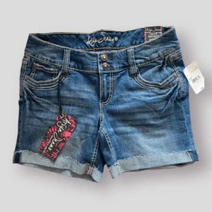 Ariya Jean Shorts  Ladies Sz 7/8 Curvy Fit Low Rise NEW - Picture 1 of 5