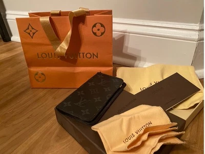 Funda Louis Vuitton Monograma Eclipse iPhone X / XS Folio - Auténtico Cuero LV Foto 1 de 4