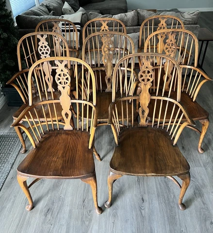 Set Of (8) 19 th Century Yew Wood Antique English Wheel Back Windsor Armchairs Cover