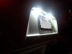 Bright White T10 2 pcs LED Light Bulbs 168 194 2825 921 W5W Wedge Interior 5-SMD - Picture 1 of 6