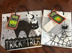 VTG Halloween Glow Light Stick Bag 2001 JMC Trick or Treat & Spider Lot of 2 New - Picture 1 of 7