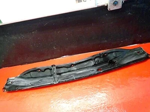 04-06 SCION XB DELANTERO SUPERIOR DEBAJO DEL CAPÓ LIMPIAPARABRISAS MOTOR CUBIERTA DE PLÁSTICO ESCUDO - Imagen 1 de 4