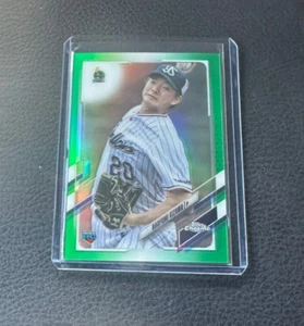 2021 Topps Chrome NPB Naofumi Kizawa Rookie Green Emerald Refractor 36/99 - Picture 1 of 2