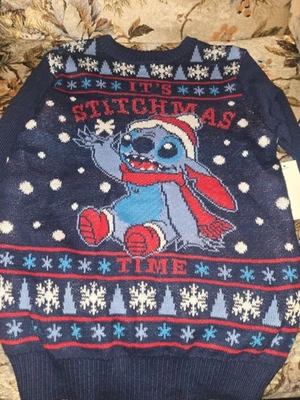 Suéter navideño talla 6-7 Disney Stitch It's Stitchmas Time Foto 1 de 3