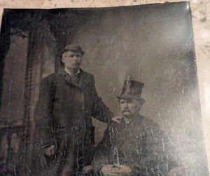 *VERY RARE* TINTYPE PHOTO TWO MEN, TOP HAT, DEFORMED DOG - Picture 1 of 6